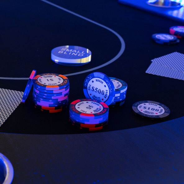 Home Deluxe LED-Pokertisch Full House